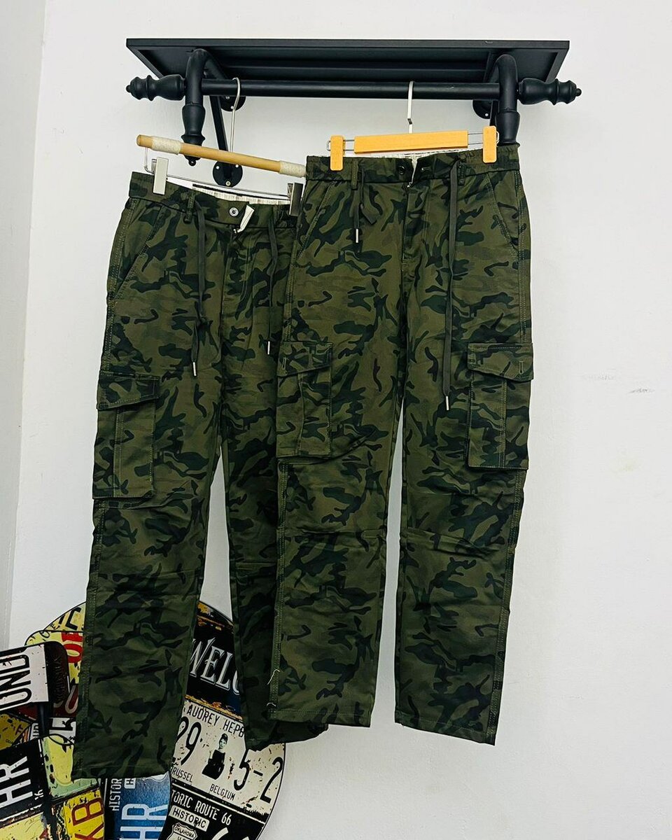 Camo side pocket