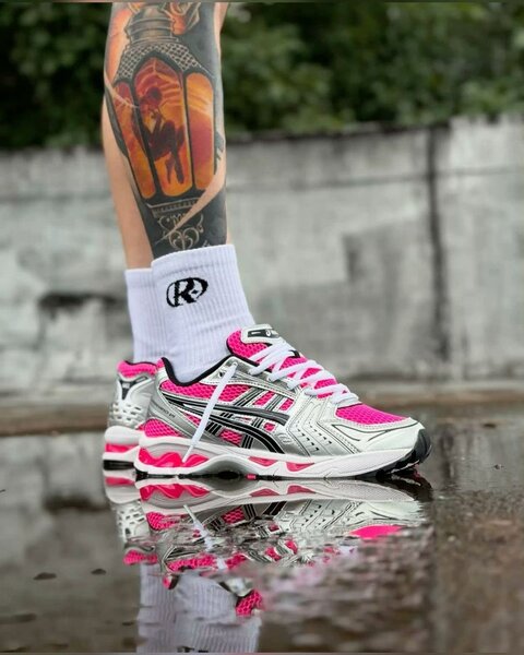 Baskets de course roses