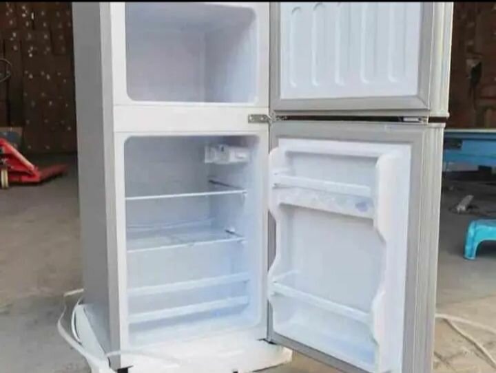 Réfrigérateur deux portes moderne