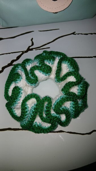 Chouchou crochet multicolore