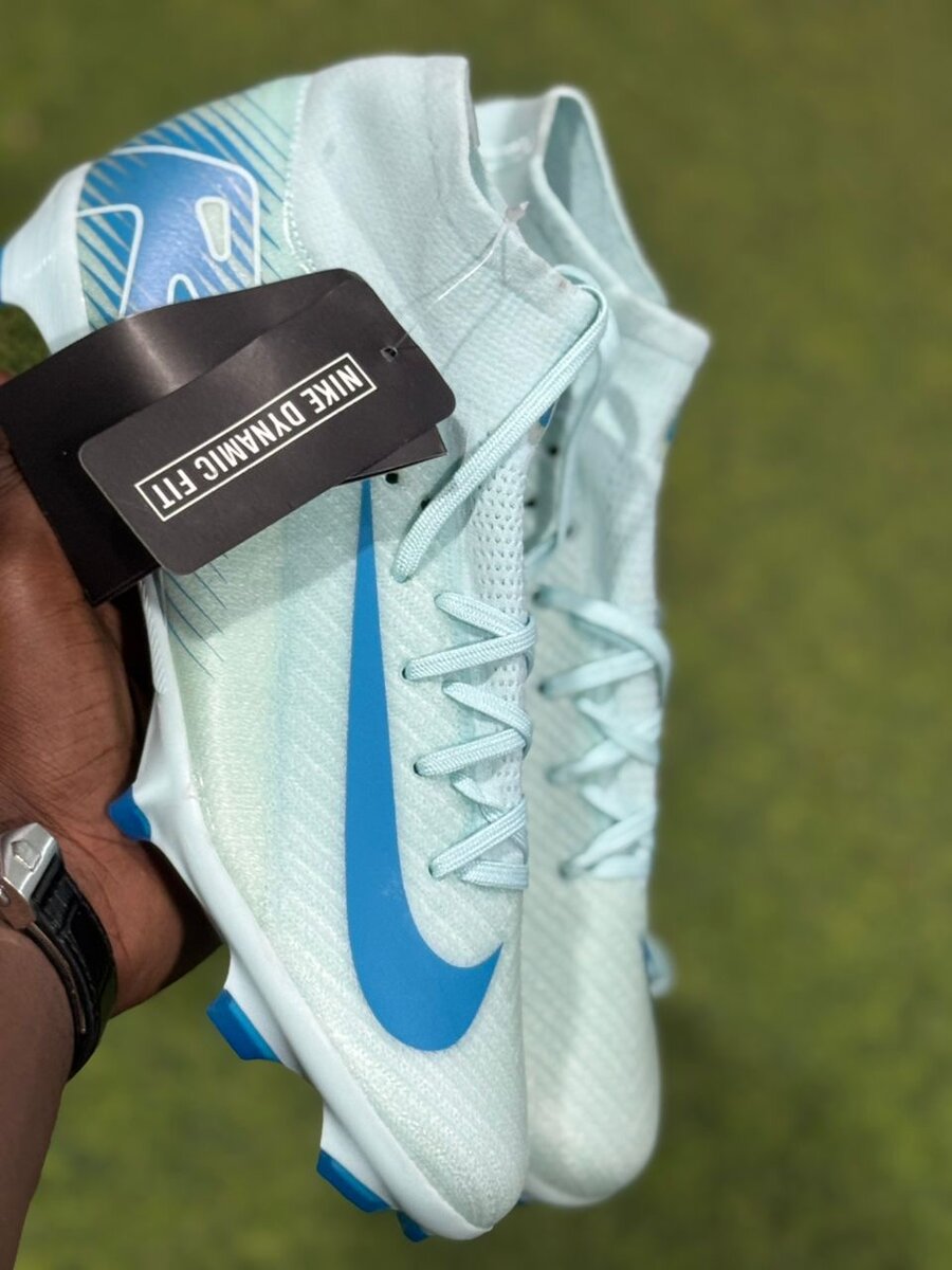 Chaussures de Football Nike