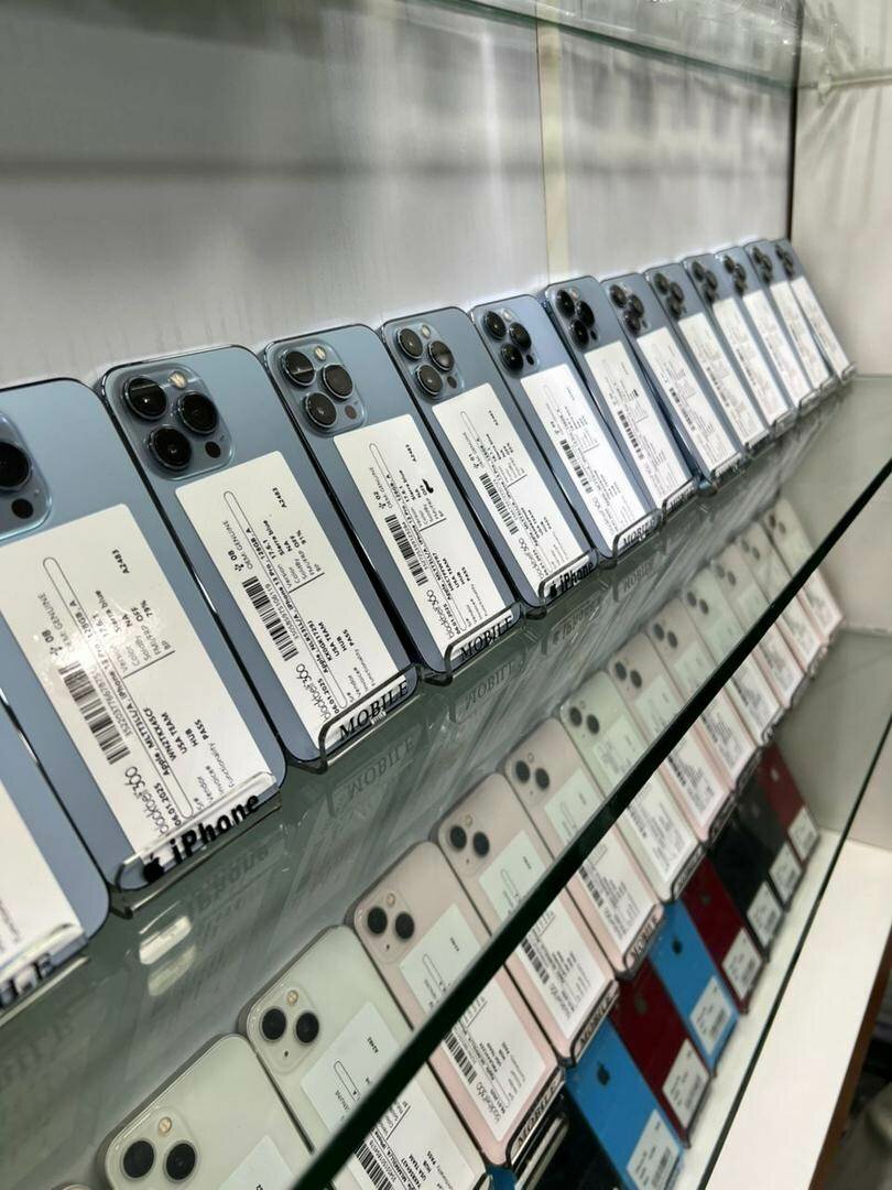 Plusieurs séries iPhone casi neuf