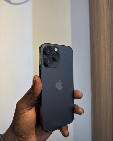 14 pro max ESIM lock 256gig