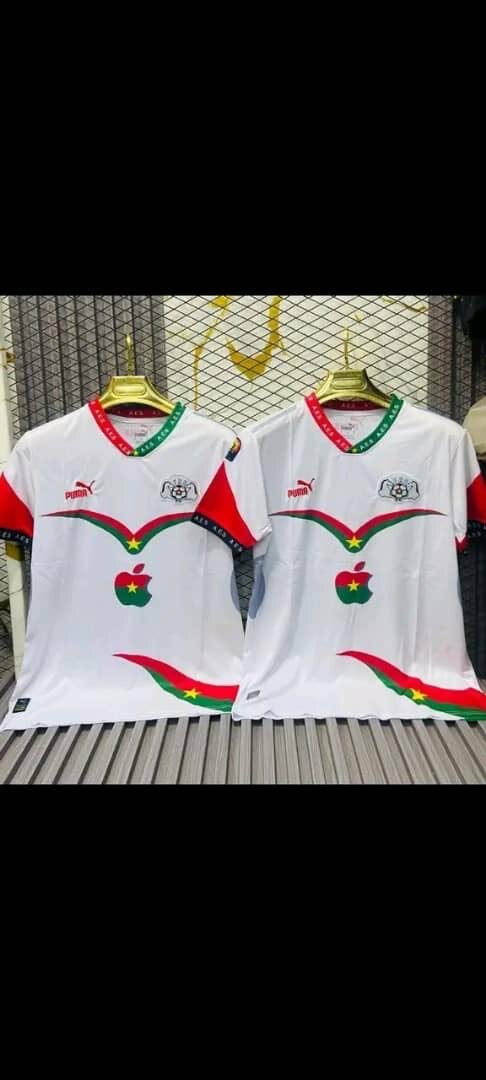 Maillot de football homme élégant