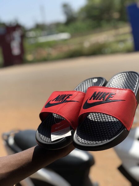 Nike slippers
