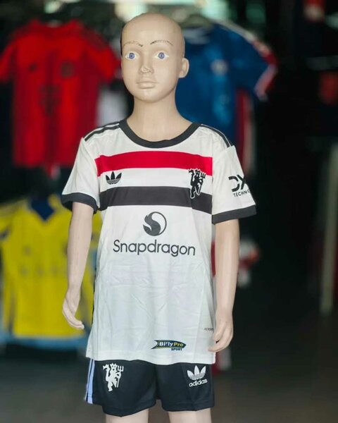 KIDS MAN UNITED FIRST JEASEY