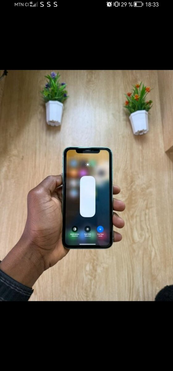 iPhone 11 vert 64Go déverrouillé