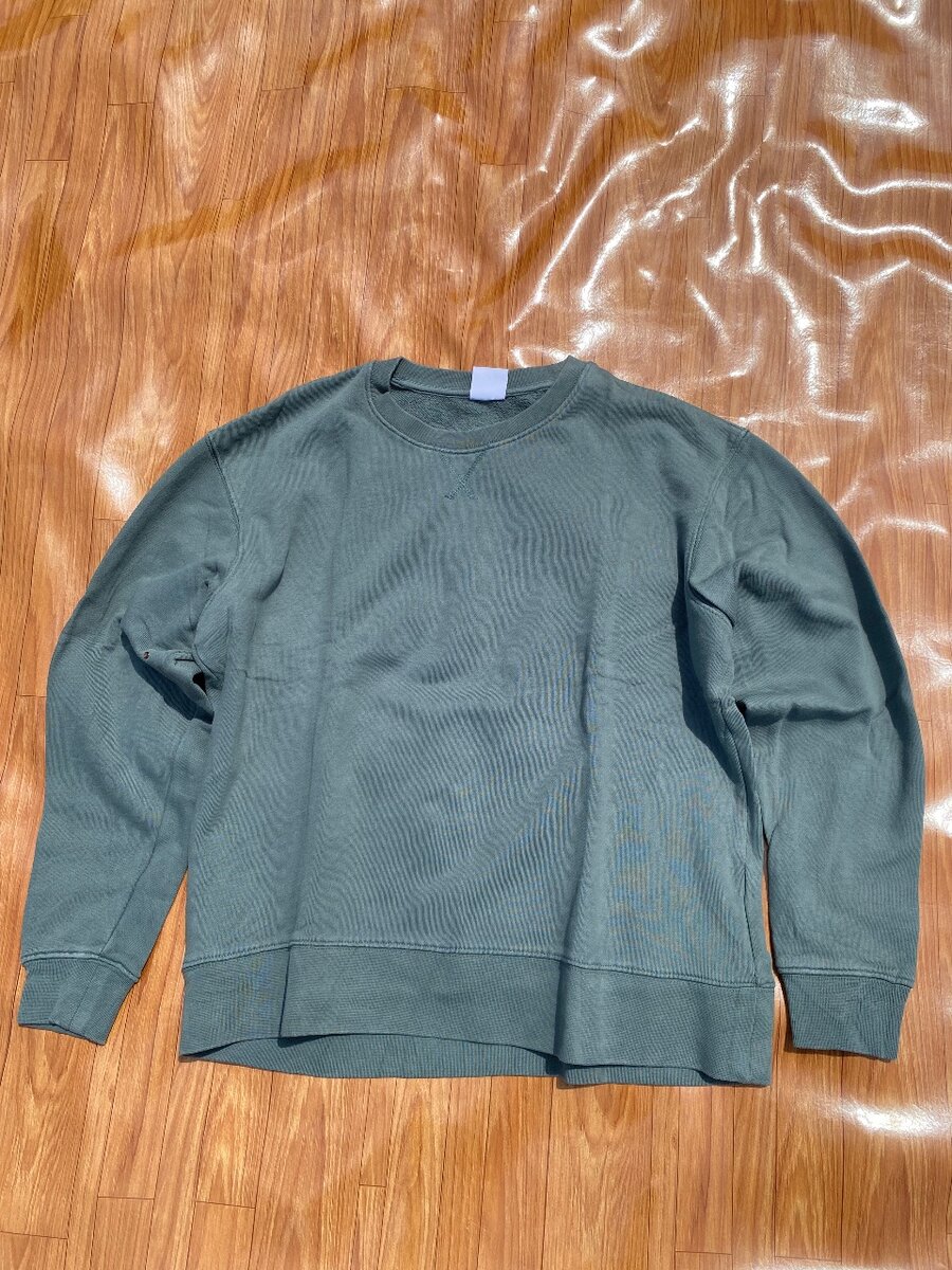 Light green sweatshirt