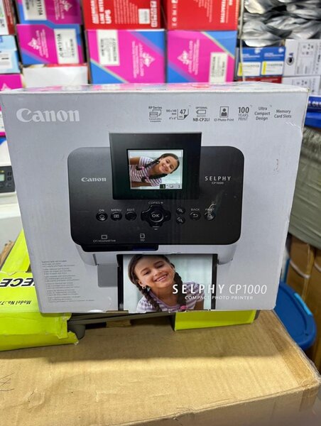 Canon. Selphie cp 1000