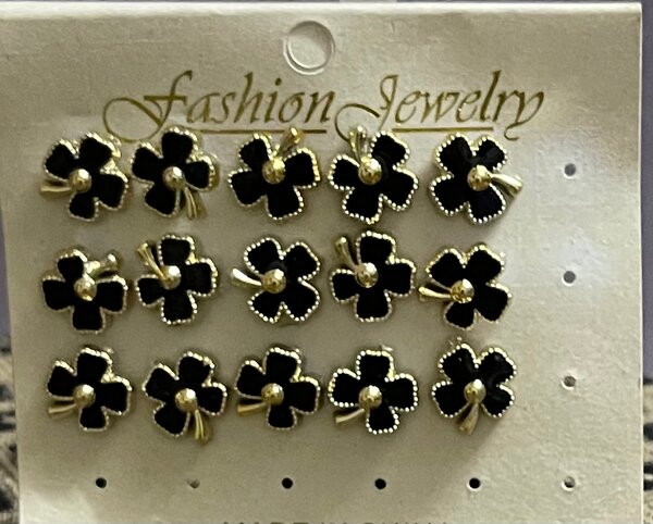 250=5 paires de boucles