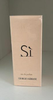 Perfume water Giorgio Armani Si