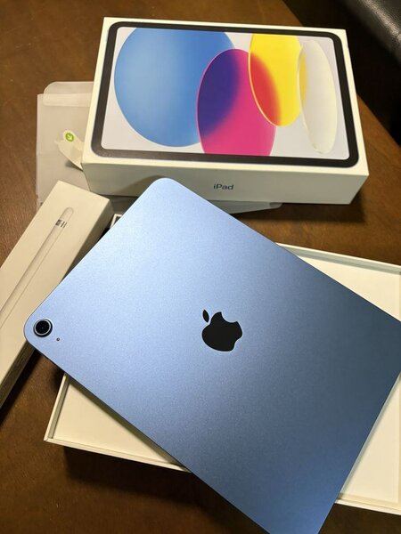 Apple iPad 10ème génération bleu