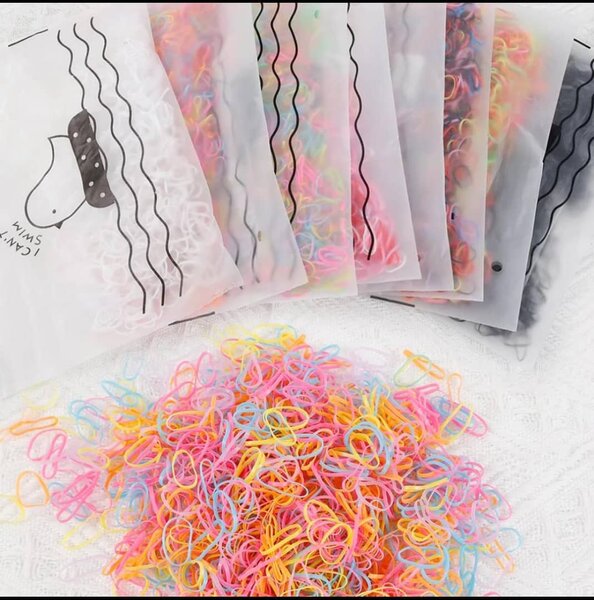 Élastiques colorés à cheveux