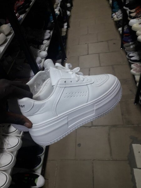 Chaussures de sport tendance