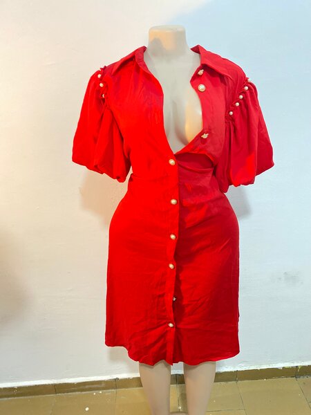 Robe chemise rouge élégante