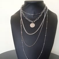 beau collier pour femme