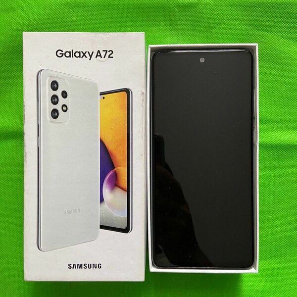 Brand new galaxy A72 5G 128gb/6gb ram 4500mAh