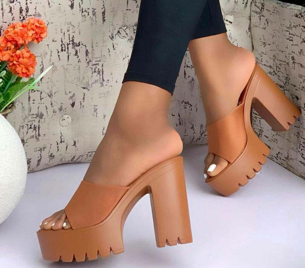 Sandales à talons hauts femme