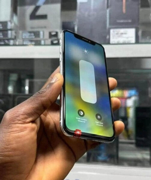 iPhone X 64GB