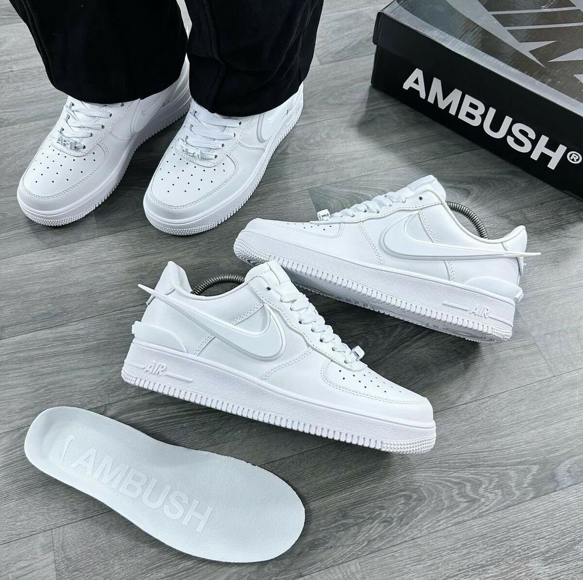 NIKE AIRFORCE CLASSIC