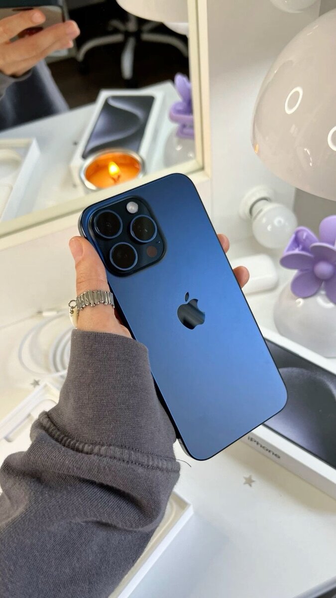 IPHONE 15 pro/ Pro max