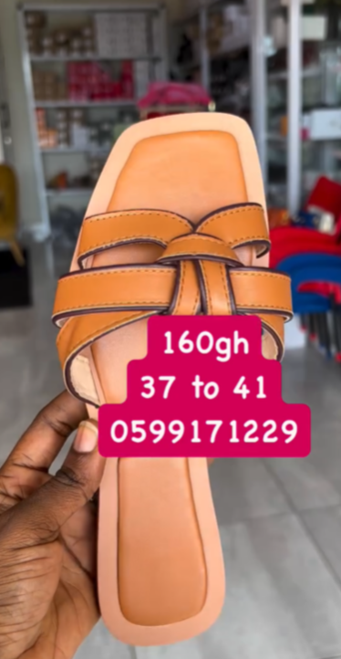 Women's summer flip-flops