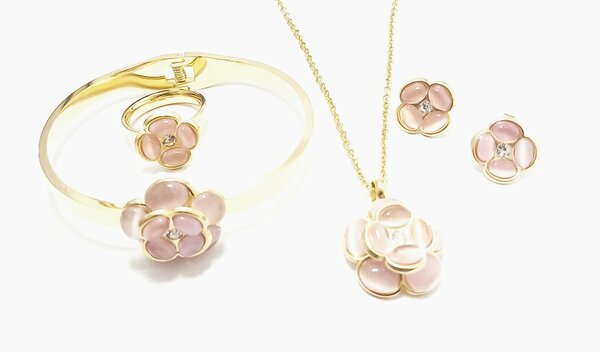Parure bijoux fleur dorée
