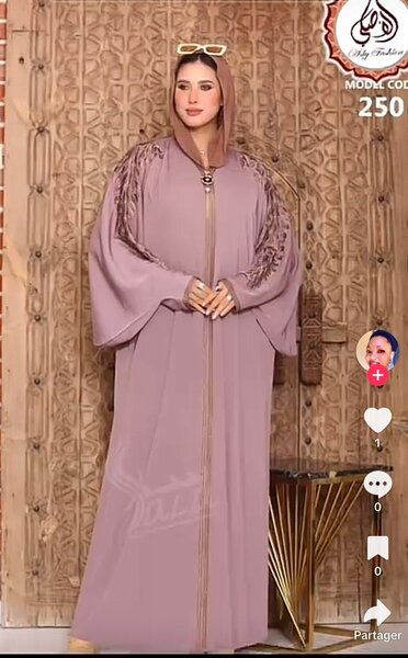 Abaya femme chic et élégante