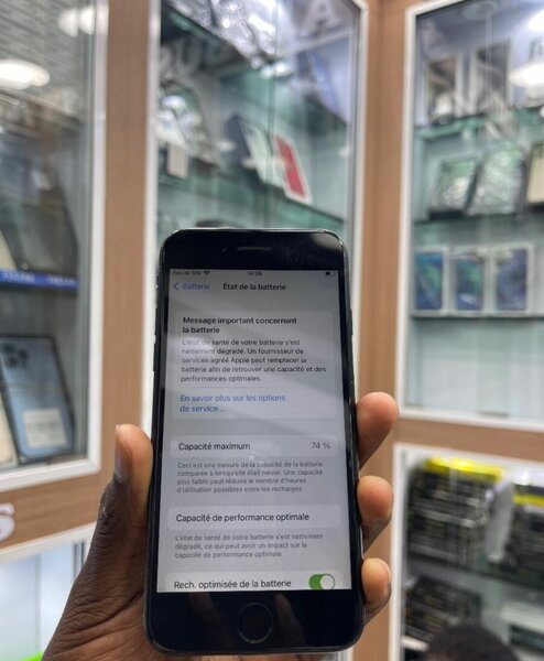 iPhone 8 d'occasion noir