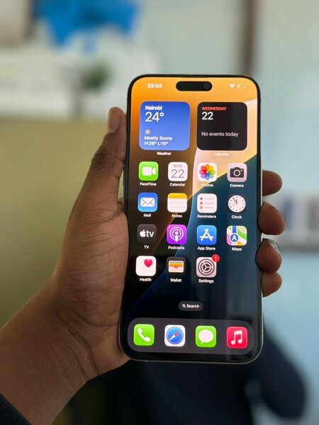 15 pro max 256gig ESIM unlock