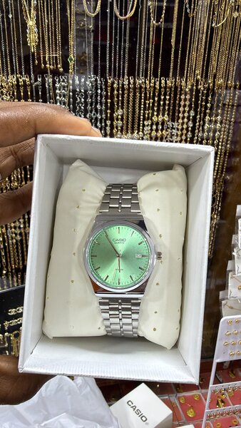 Montre homme acier Casio