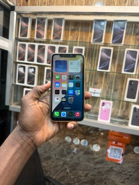 Smartphone Apple iPhone XS Jaune