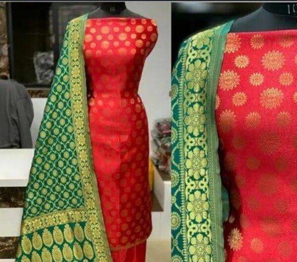 Ladies suit