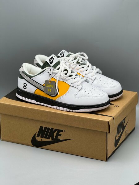 Nike dunk low kobe
