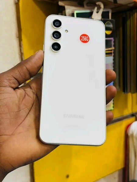 Smartphone Samsung Galaxy A17