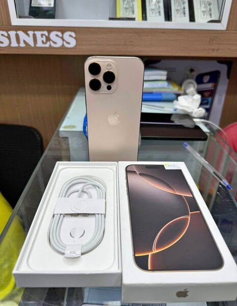 iPhone 16 Pro Max 512GB