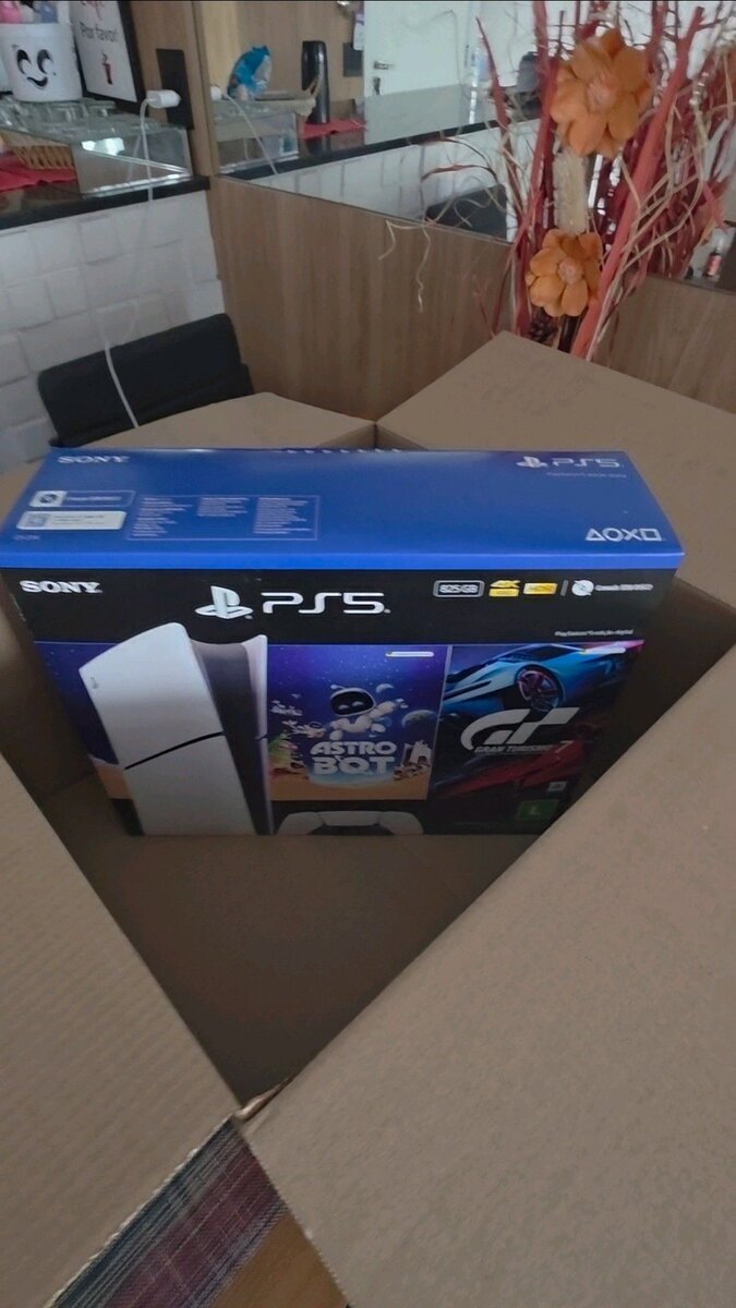 Console Sony PS5 Slim neuve