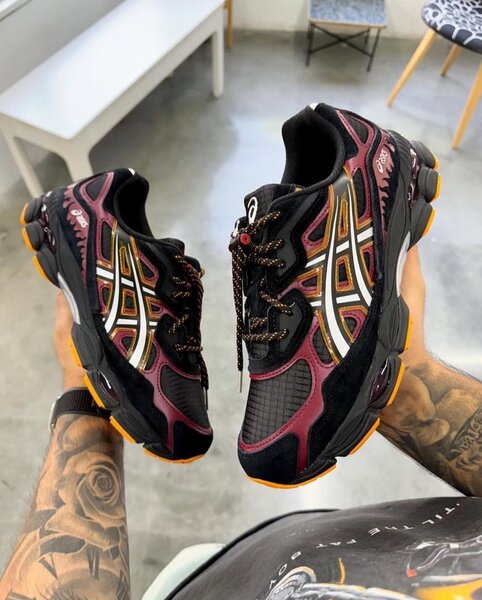 ASICS