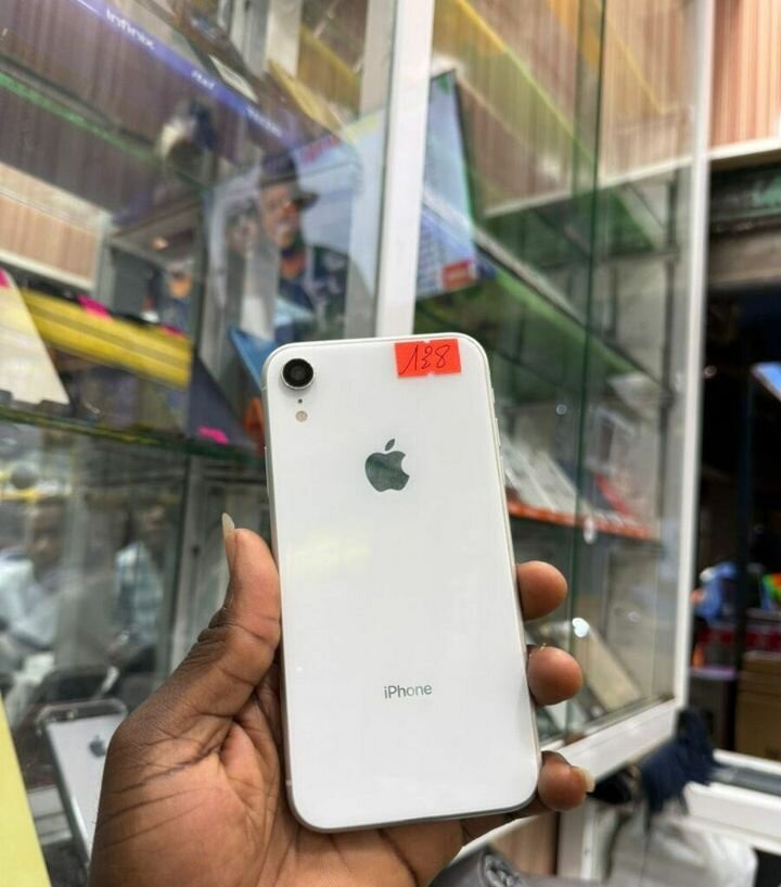 iPhone XR Blanc Reconditionné
