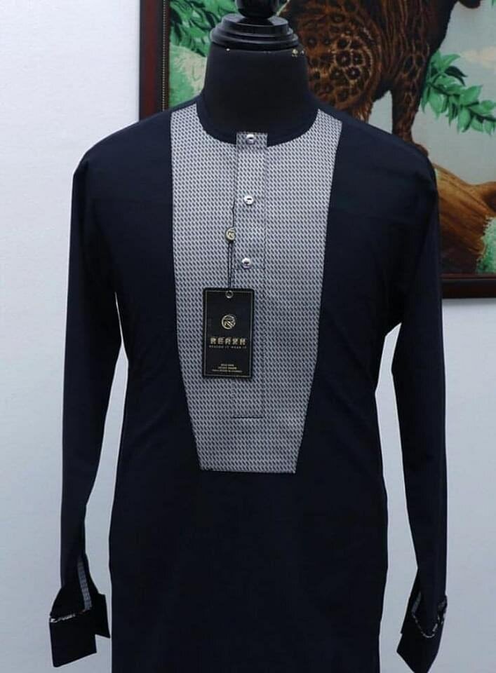 Tunique homme élégante noire