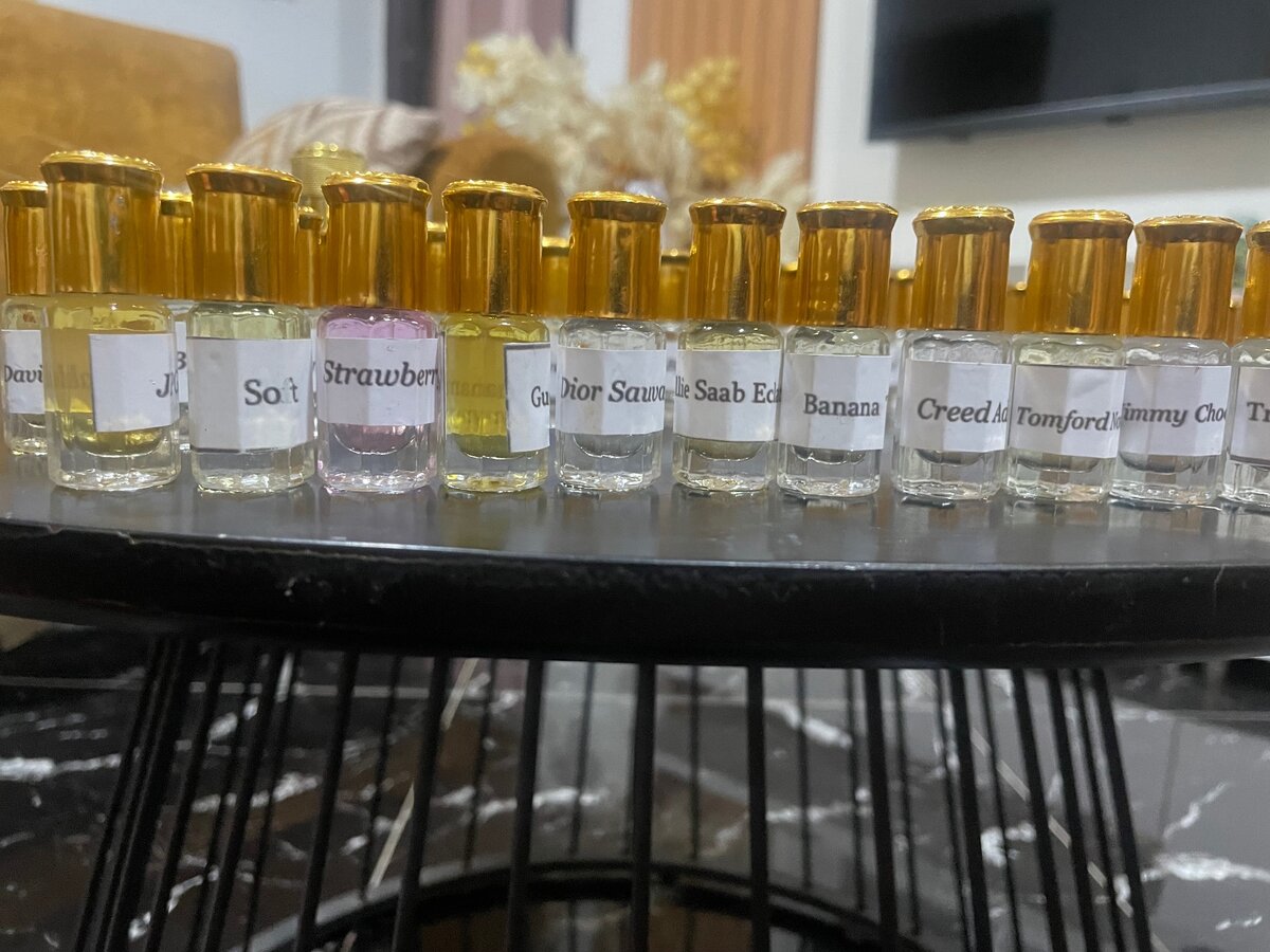 Unisex perfume oils