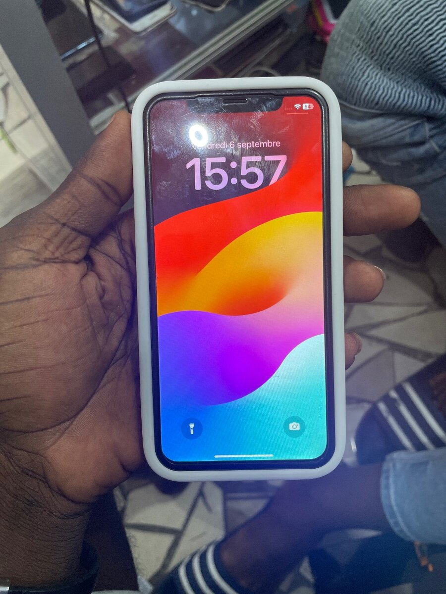 iPhone XR