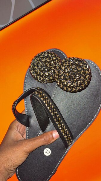 Sandales en cuir élégantes