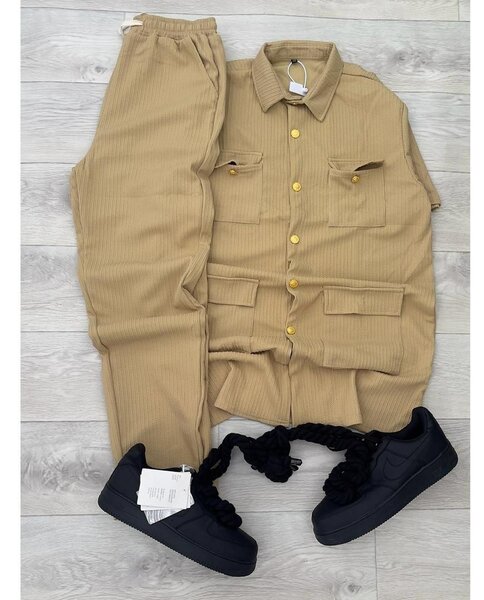 Complets, Ensemble