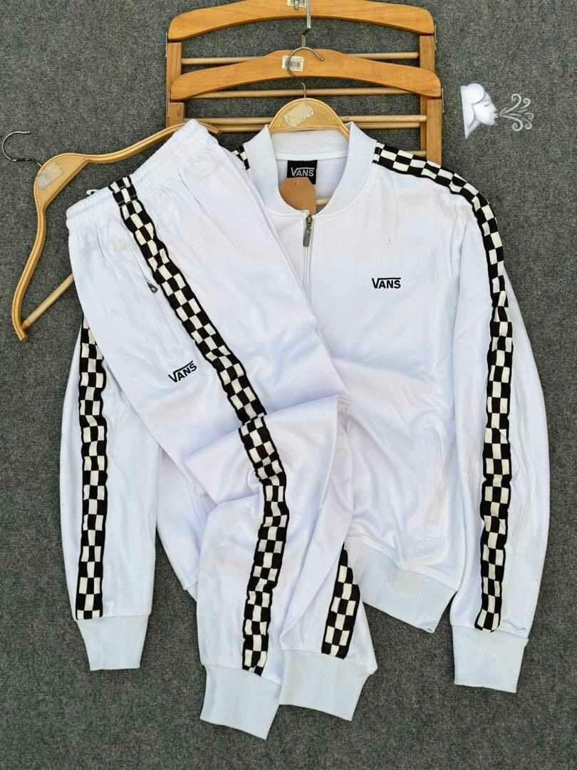 Ensemble de survêtement élégant