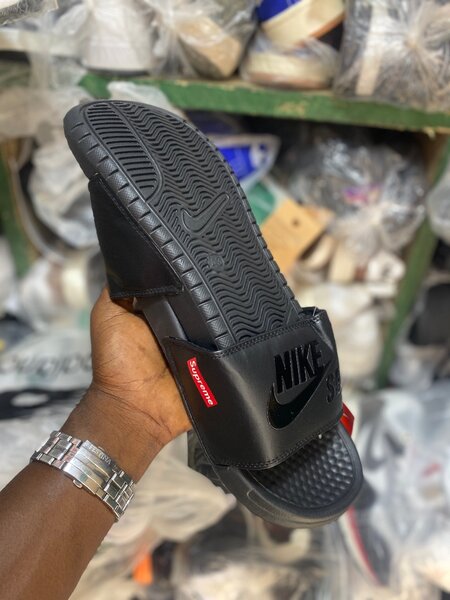 SANDAL NIKE ORIGINAL