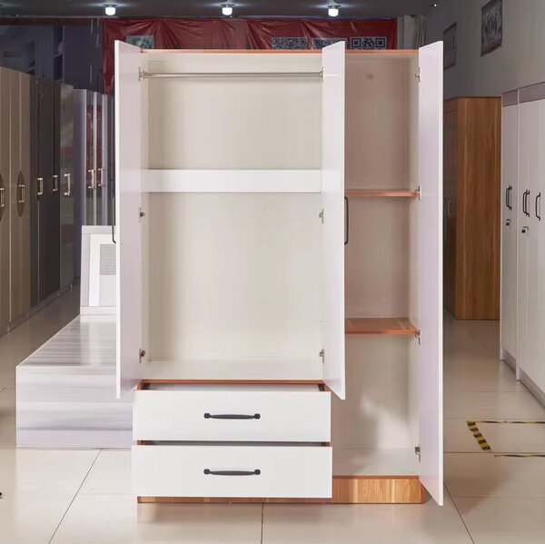 Armoire moderne 3 portes