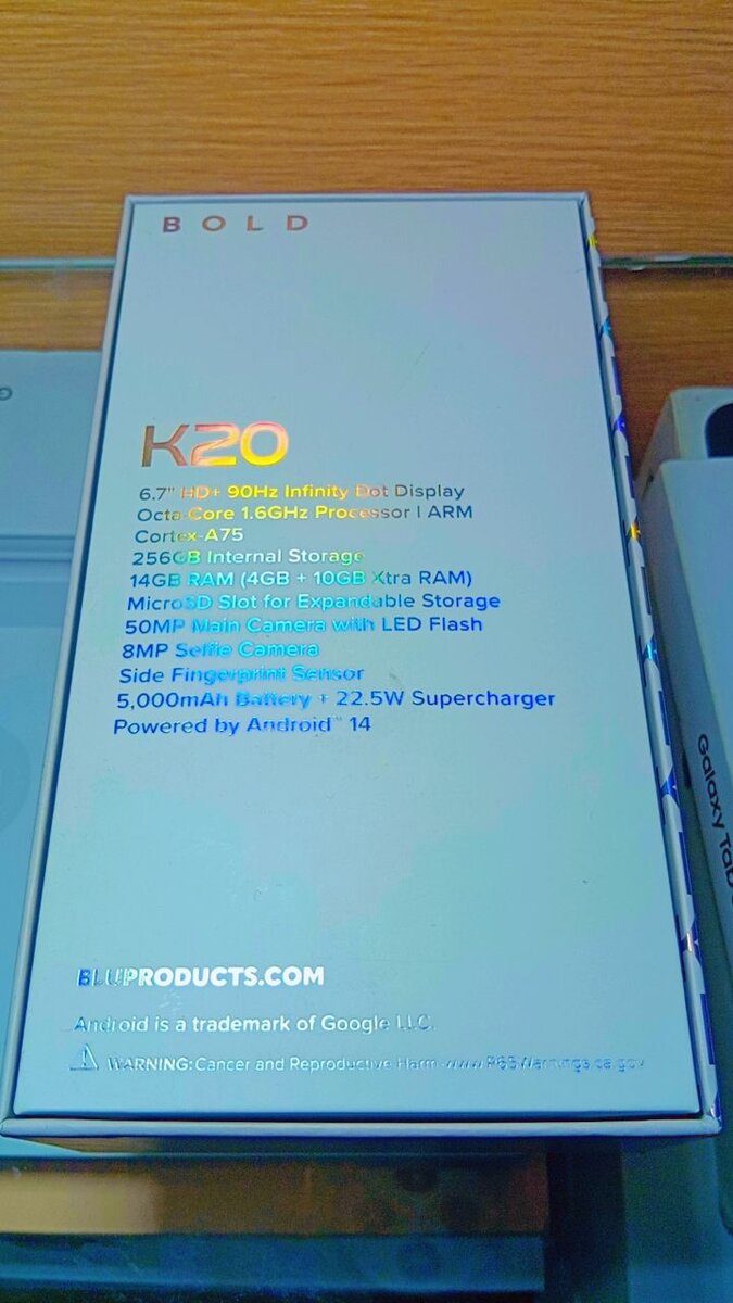Smartphone BOLD K20 Avancé