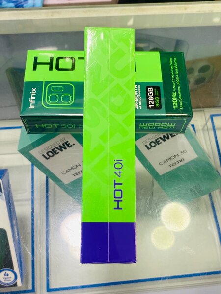 Infinix Hot 40i (256GB)