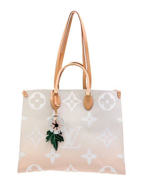 Louis Vuitton Shoulder Bag